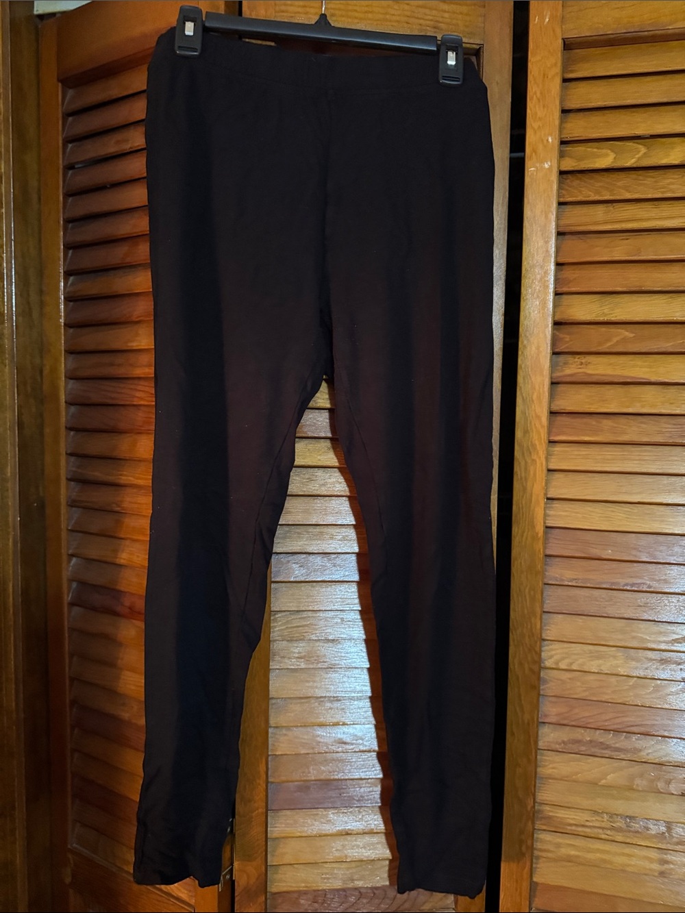 Women’s black leggings